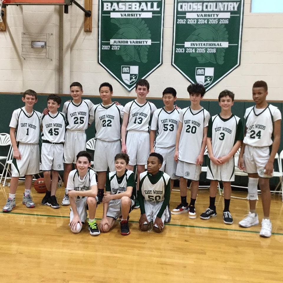 Trường Trung học East Woods School duhocnamphong.vn